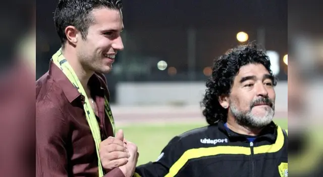 La sentida publicación de Van Persie al popular 'Pelusa' ha conmovida a miles de usuarios en Twitter. La sentida publicación de Van Persie al popular 'Pelusa' ha conmovida a miles de usuarios en Twitter.