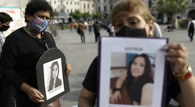 Así se desarrolla la marcha por el Día Internacional de la Eliminación de la Violencia contra la Mujer