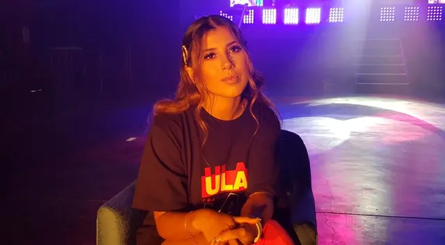 Yahaira Plasencia canta a capela.