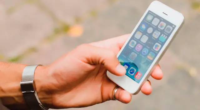 Estudiantes peruanos ganan concurso internacional con innovadoras apps