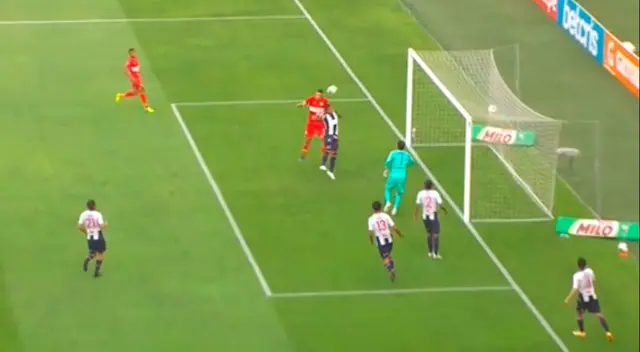 Alianza Lima está en zona de descenso con el gol de Neumann.