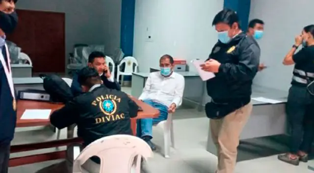 En Áncash, la Diviac detiene a gobernador regional Juan Carlos Morillo por presuntos actos irregulares cometidos contra el Estado. En Áncash, la Diviac detiene a gobernador regional Juan Carlos Morillo por presuntos actos irregulares cometidos contra el Estado.