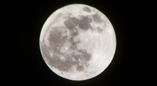 El eclipse lunar penumbral comenzó a las 2.32 de la mañana hora peruana llegó a su máximo a las 4.42 a. m. y terminó a las 6.53 a. m. El eclipse lunar penumbral comenzó a las 2.32 de la mañana hora peruana llegó a su máximo a las 4.42 a. m. y terminó a las 6.53 a. m.
