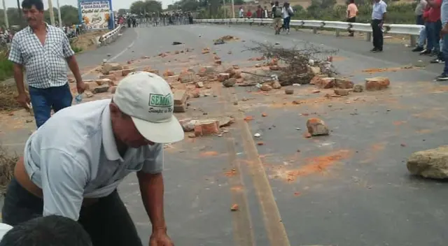 Los trabajadores exigen mejoras salariales ya que al día pueden llegar a ganar S/15.