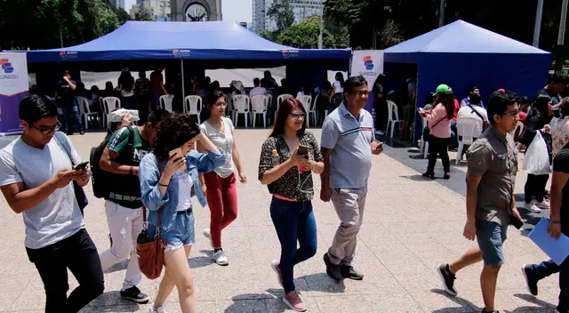 Conoce los requisitos y documentos que debes presentar al Pronabec para postular a la Beca 18, que cubre gastos de matrícula, pensión, alimentación y alojamiento, cuando corresponda. Conoce los requisitos y documentos que debes presentar al Pronabec para postular a la Beca 18, que cubre gastos de matrícula, pensión, alimentación y alojamiento, cuando corresponda.