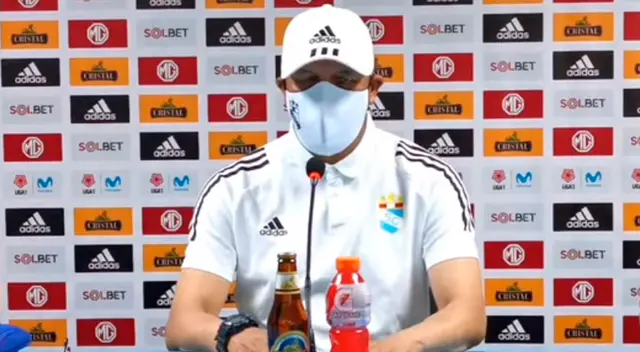 Roberto Mosquera dio conferencia este martes. Roberto Mosquera dio conferencia este martes.