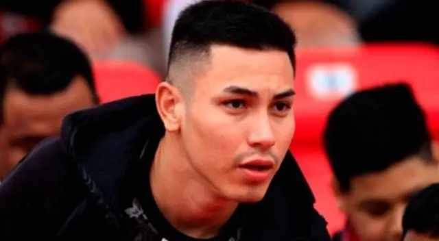 Agreden a periodista por acercarse a Jean Deza.