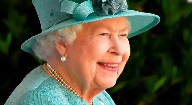 La reina Isabel II está buscando un nuevo asistente personal