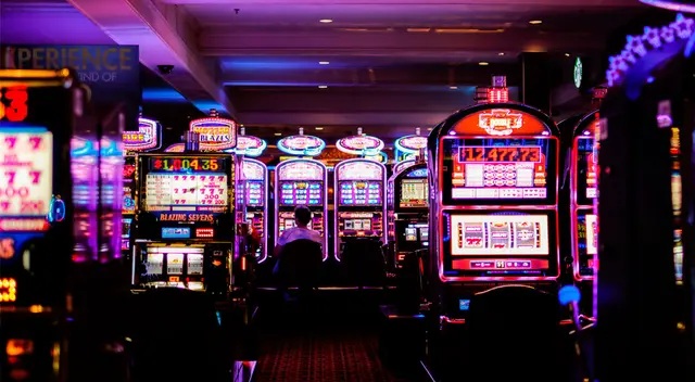 Las tiendas en general también podrán alcanzar un aforo de 60% en la fase 4.