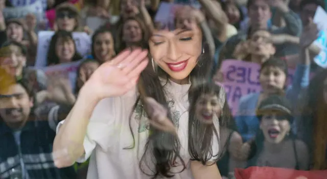 La serie es protagonizada por Christian Serratos en el rol de Selena Quintanilla, y te contamos qué otros actores la acompañan. La serie es protagonizada por Christian Serratos en el rol de Selena Quintanilla, y te contamos qué otros actores la acompañan.