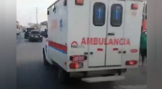 Ambulancia es atacada con piedras en el paro agrario Ambulancia es atacada con piedras en el paro agrario