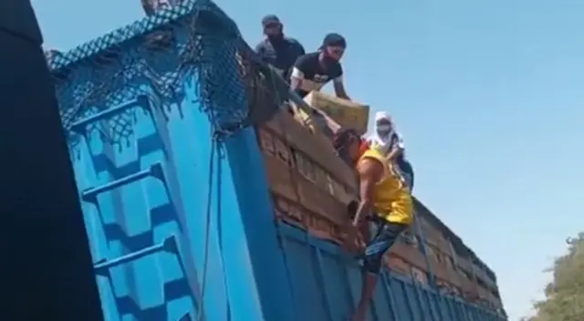 Roban cajas de fruta durante paro agrario.