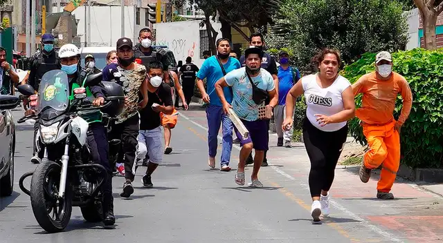 Enfrentamientos entre mototaxistas y personal municipal.