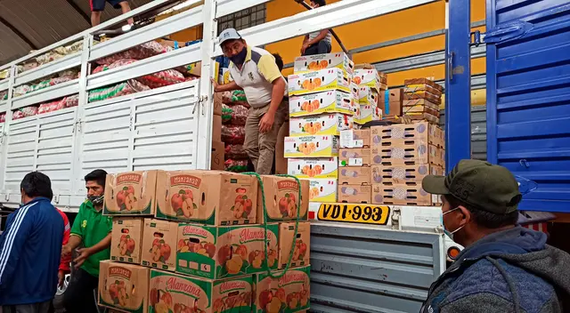 El presidente de los Comerciantes de Fruta de Tacna, Justo Apaza, señaló que el  perjuicio económico para los mayoristas es grande debido a los días de paralización de los vehículos que trasladaban mercadería.