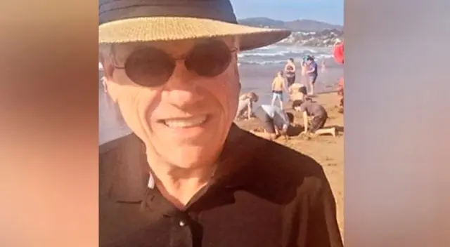 Piñera indicó que la caminata fue bastante solitaria hasta que algunas personas lo reconocieron y le pidieron tomarse una foto. Piñera indicó que la caminata fue bastante solitaria hasta que algunas personas lo reconocieron y le pidieron tomarse una foto.