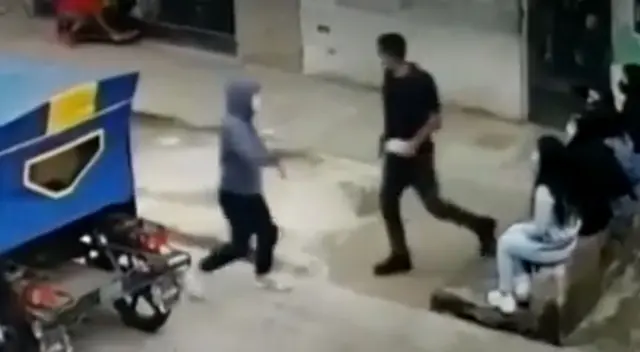 Los asaltantes dispararon al aire cuando los vecinos intentaron defender a las menores de edad.