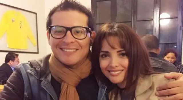 Rosángela Espinoza aseguró que no le incomoda hablar de su expareja Carloncho, pero recalcó que su romance quedó en el pasado.