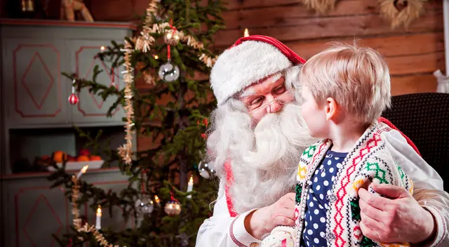 Los extorsionadores amenazaron con exponer las fotos de sus hijos en páginas para adultos. Los extorsionadores amenazaron con exponer las fotos de sus hijos en páginas para adultos.