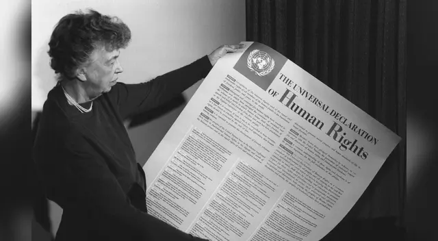 La Declaración Universal de Derechos Humanos fue aprobada en 1948. La Declaración Universal de Derechos Humanos fue aprobada en 1948.