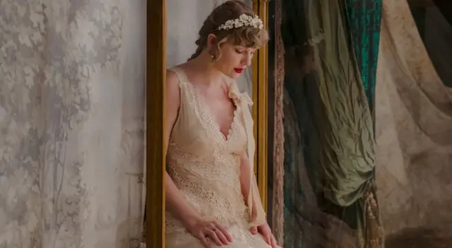 “Evermore” es la novena producción discográfica de Taylor Swift y cuenta con 17 canciones en su versión deluxe.