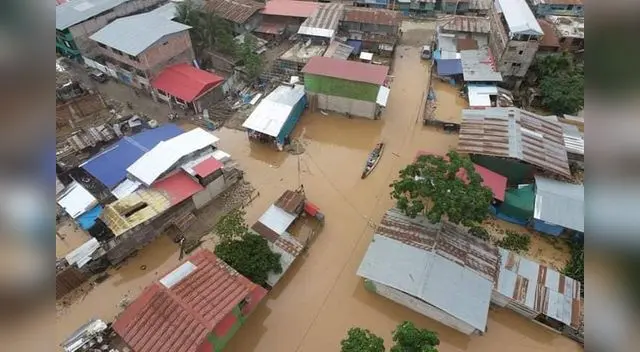 familias son evacuadas tras desborde del río