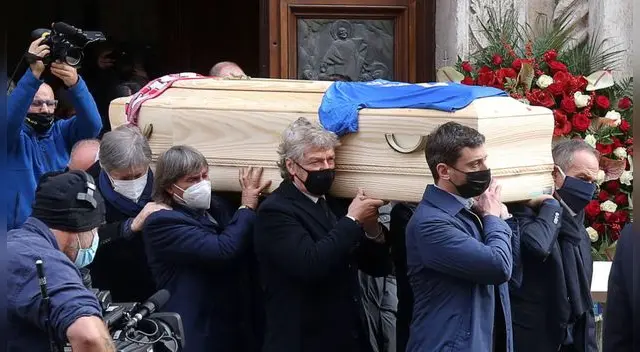 No respetan nada, ladrones roban en casa de Rossi durante su entierro.