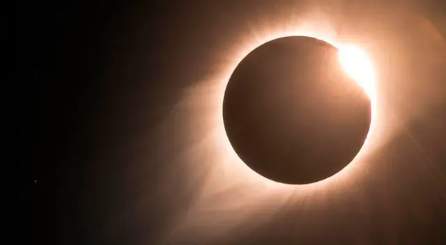 Para seguir este imperdible evento lo puedes hacer desde nuestras plataformas virtuales de Facebook Live de El Popular. Para seguir este imperdible evento lo puedes hacer desde nuestras plataformas virtuales de Facebook Live de El Popular.