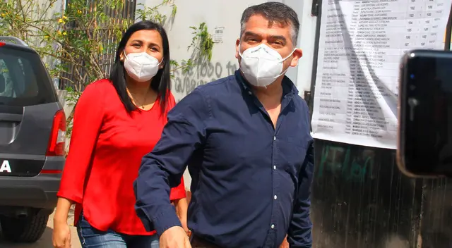 Julio Guzmán plantea acusar constitucionalmente a Manuel Merino y los 105 congresistas que votaron a favor de cometer golpe de Estado contra Martín Vizcarra. Julio Guzmán plantea acusar constitucionalmente a Manuel Merino y los 105 congresistas que votaron a favor de cometer golpe de Estado contra Martín Vizcarra.