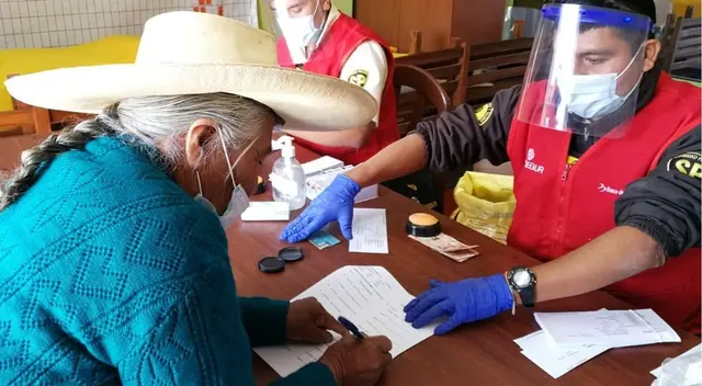 Cobra 760 soles en el link oficial del segundo bono Universal BFU mediante la plataforma del Midis. Te mostramos como retirar el dinero desde tu celular sin salir de casa. Cobra 760 soles en el link oficial del segundo bono Universal BFU mediante la plataforma del Midis. Te mostramos como retirar el dinero desde tu celular sin salir de casa.