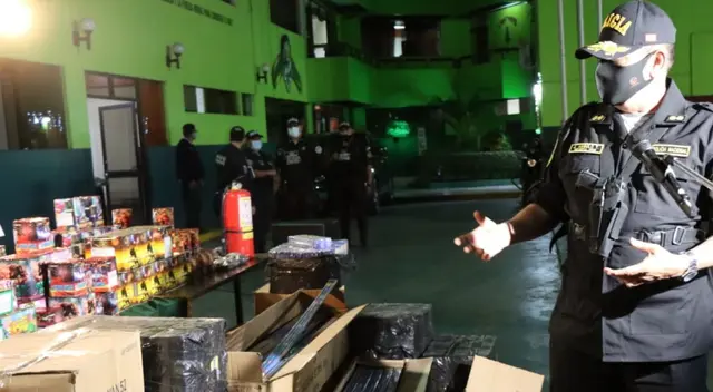 Sucamec realizó un operativo para identificar los locales de venta informal de pirotécnicos.