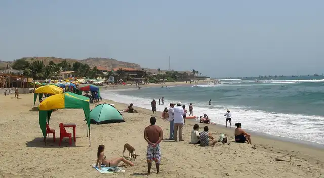 Alcalde de Máncora, José Ramírez, pidió restricciones más drásticas frente a la pandemia del coronavirus.