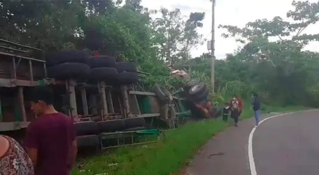 Camión de Backus sufre accidente en Huánuco.