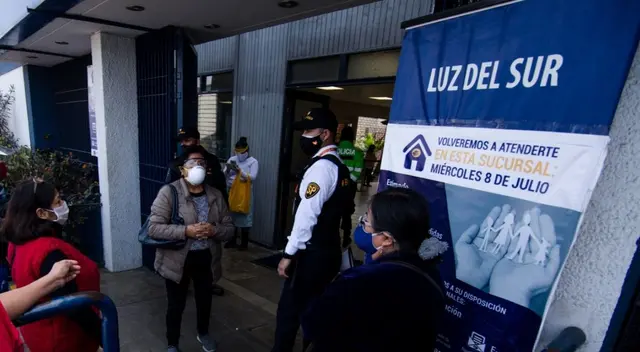 Los beneficiarios del bono Electricidad no podrán cobrar el dinero en el banco, ya que el descuento será automático en el recibo de luz. Los beneficiarios del bono Electricidad no podrán cobrar el dinero en el banco, ya que el descuento será automático en el recibo de luz.