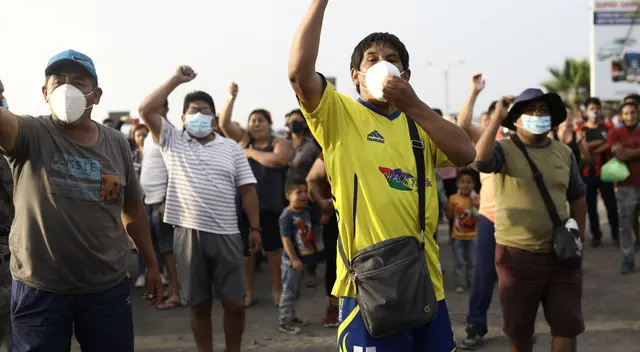 Nuevo bloqueo en Panamericana Sur.