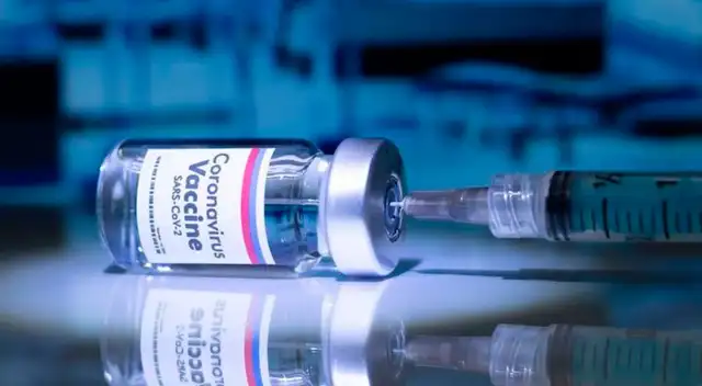 Rusia confirma que la Sputnik V es efectiva contra la nueva cepa del coronavirus Rusia confirma que la Sputnik V es efectiva contra la nueva cepa del coronavirus