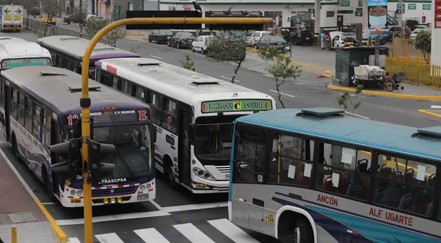 Todo sobre el tráfico en Lima con Google Maps a horas de recibir la Navidad | Foto: Jorge Cerdán/GLR Todo sobre el tráfico en Lima con Google Maps a horas de recibir la Navidad | Foto: Jorge Cerdán/GLR