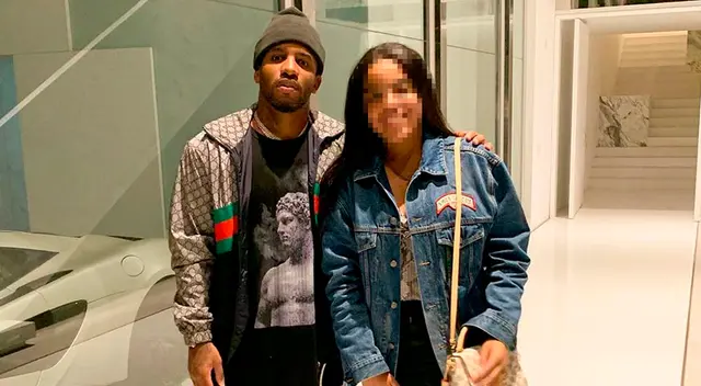 Jefferson Farfán y su hija protagonizan bello post navideño. Jefferson Farfán y su hija protagonizan bello post navideño.