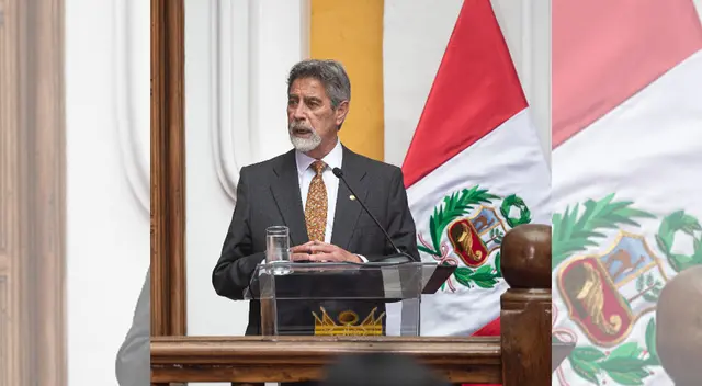 Francisco Sagasti envió saludo de Navidad.