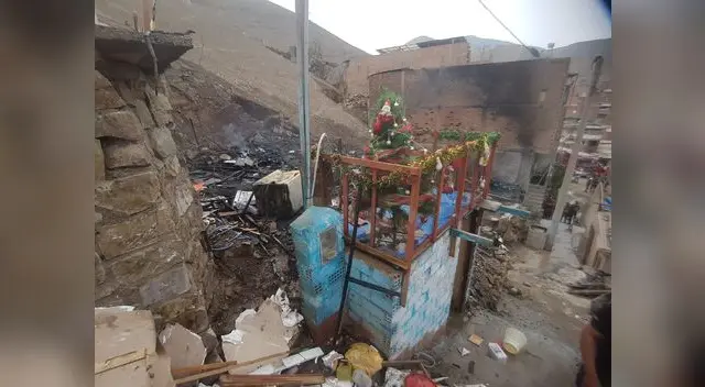 incendio durante la Navidad deja en la calle a tres familias