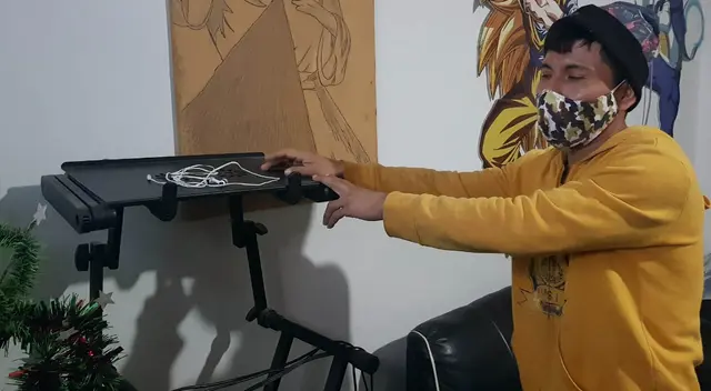 César Huanillo fue víctima de robo de sus equipos electrónicos por parte de un presunto taxista. César Huanillo fue víctima de robo de sus equipos electrónicos por parte de un presunto taxista.