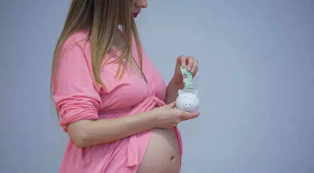 Conoce cómo cobrar el subsidio por lactancia de 820 soles desde casa para evitar colas durante la pandemia.