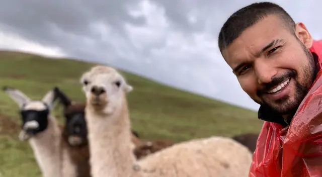 Ezio Oliva y Karen Schwarz se encuentran en Cusco para pasar fiestas con su familia, y él hizo una curiosa revelación en redes sociales. Ezio Oliva y Karen Schwarz se encuentran en Cusco para pasar fiestas con su familia, y él hizo una curiosa revelación en redes sociales.