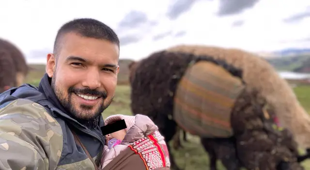 Ezio Oliva y Karen Schwarz se encuentran en Cusco para pasar fiestas con su familia, y él hizo una curiosa revelación en redes sociales. Ezio Oliva y Karen Schwarz se encuentran en Cusco para pasar fiestas con su familia, y él hizo una curiosa revelación en redes sociales.