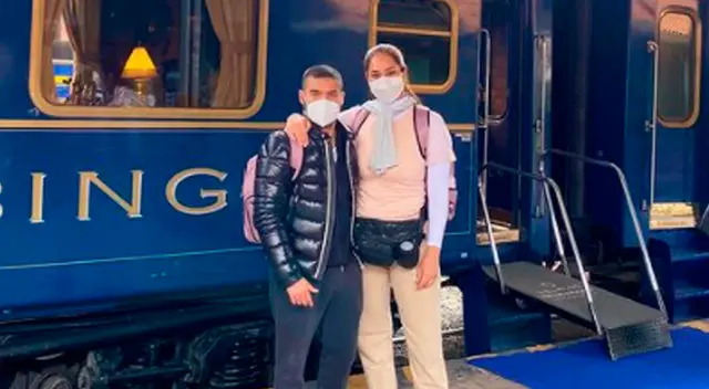 Las hijas de Karen Schwarz y Ezio Oliva se mostraron emocionadas por conocer nuestra maravilla del mundo. Las hijas de Karen Schwarz y Ezio Oliva se mostraron emocionadas por conocer nuestra maravilla del mundo.