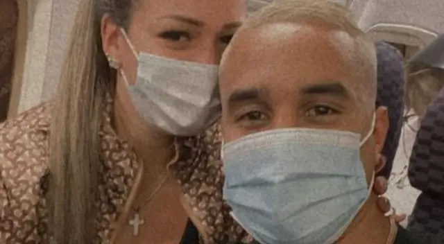 Melissa Klug y Jesús Barco ya disfrutan de su viaje a las playas de Punta Cana.