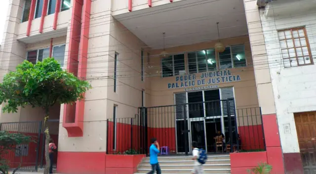 Juan Huamán Huamaní es investigado por el presunto delito de feminicidio en grado de tentativa. Juan Huamán Huamaní es investigado por el presunto delito de feminicidio en grado de tentativa.