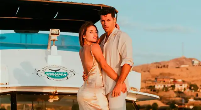 La pareja de enamorados Patricio Parodi y Flavia Laos se mostraron más felices que nunca al despedir el 2020.