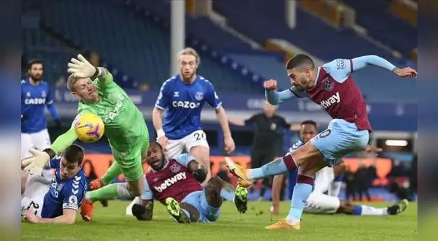 West Ham derrotó por 1-0 al  Everton que tuvo el regreso de  James Rodríguez.