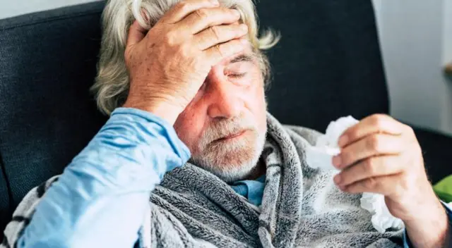 Los adultos mayores son más propensos a sufrir enfermedades en esta época. Los adultos mayores son más propensos a sufrir enfermedades en esta época.