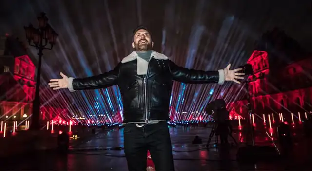 David Guetta ofreció concierto benéfico en Año Nuevo.